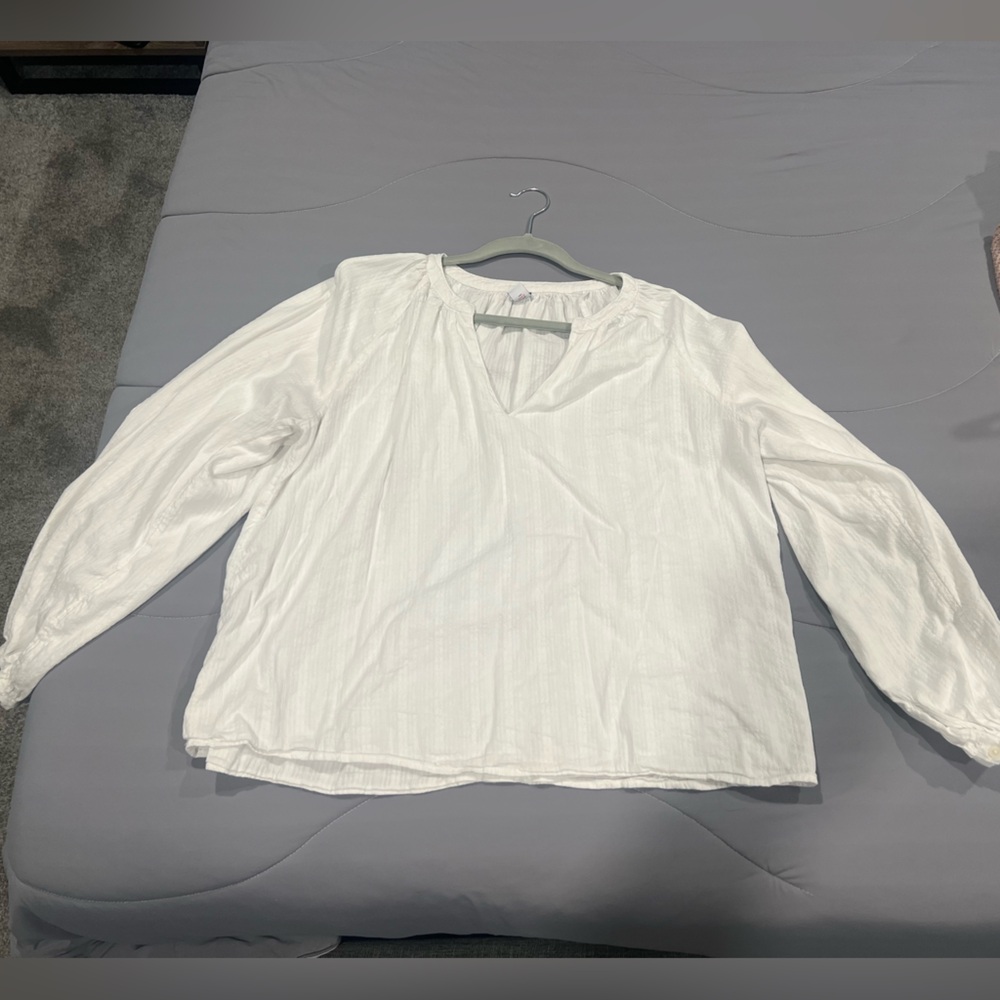Women’s white linen blouse